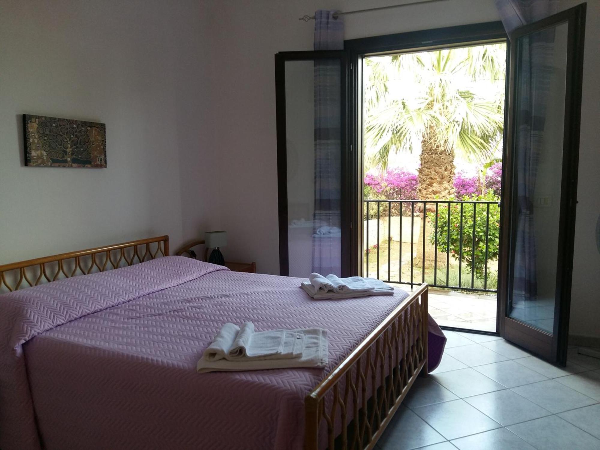 Hibiscus Rosso Villa Donnalucata  Exterior foto